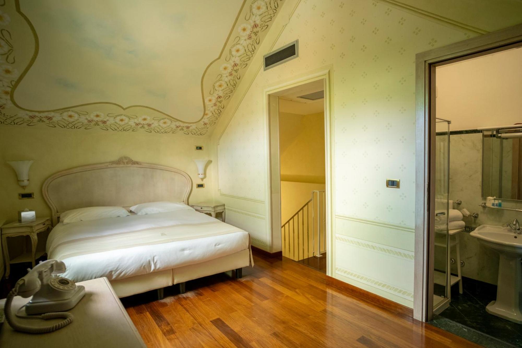 Suite Hotel Nettuno Sestri Levante Exterior photo