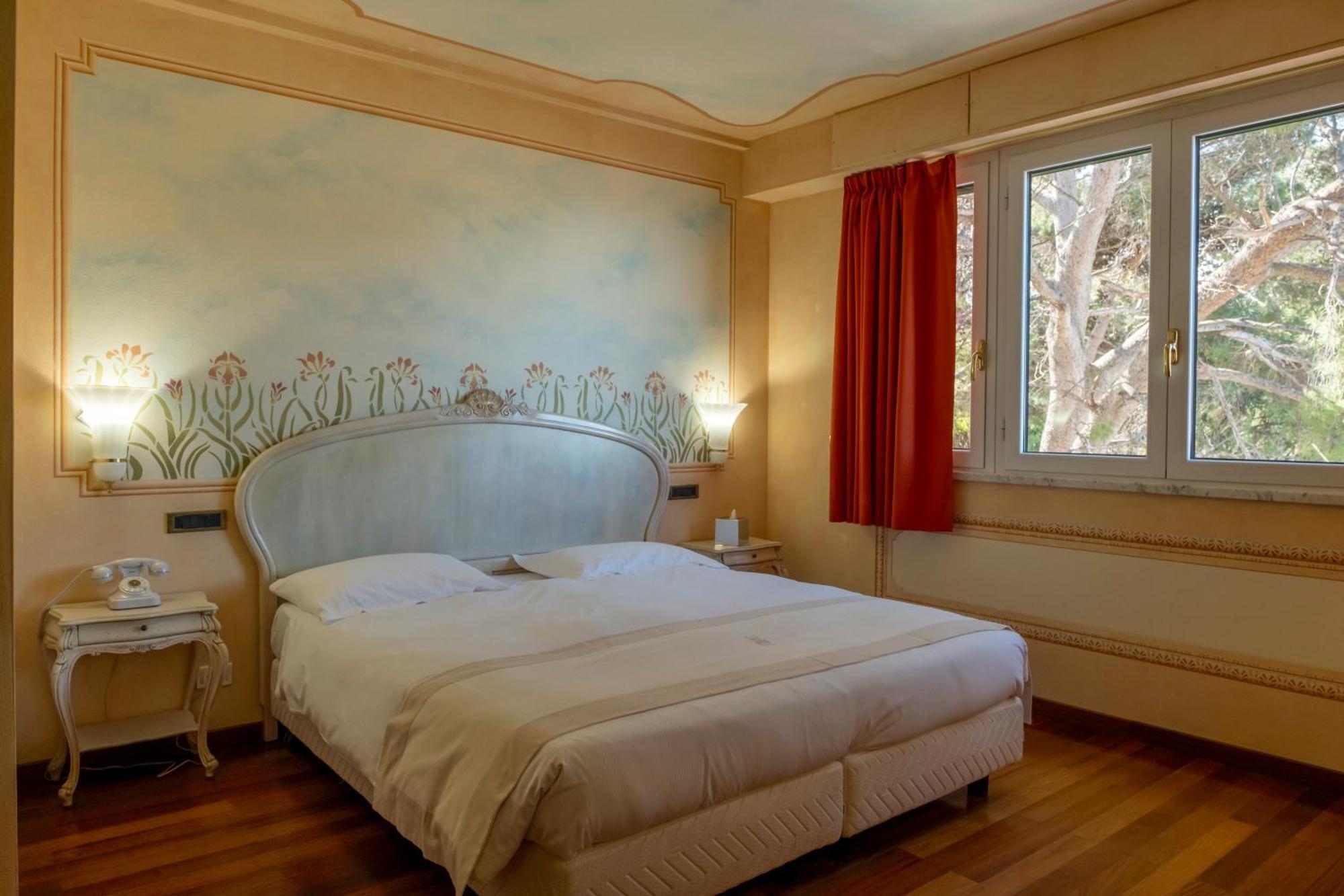 Suite Hotel Nettuno Sestri Levante Exterior photo